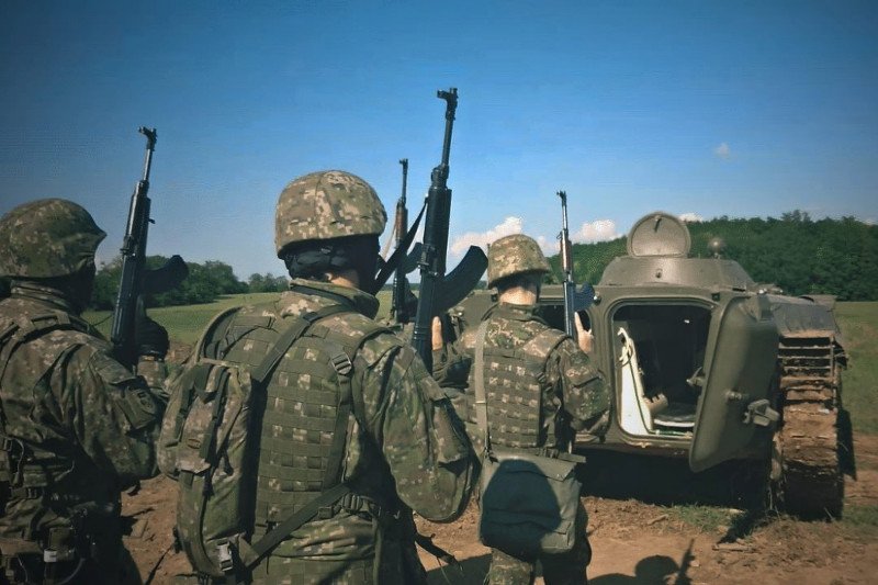 Na terenie obozu oprócz Nocnych Wilków ćwiczyli też słowaccy nacjonaliści.