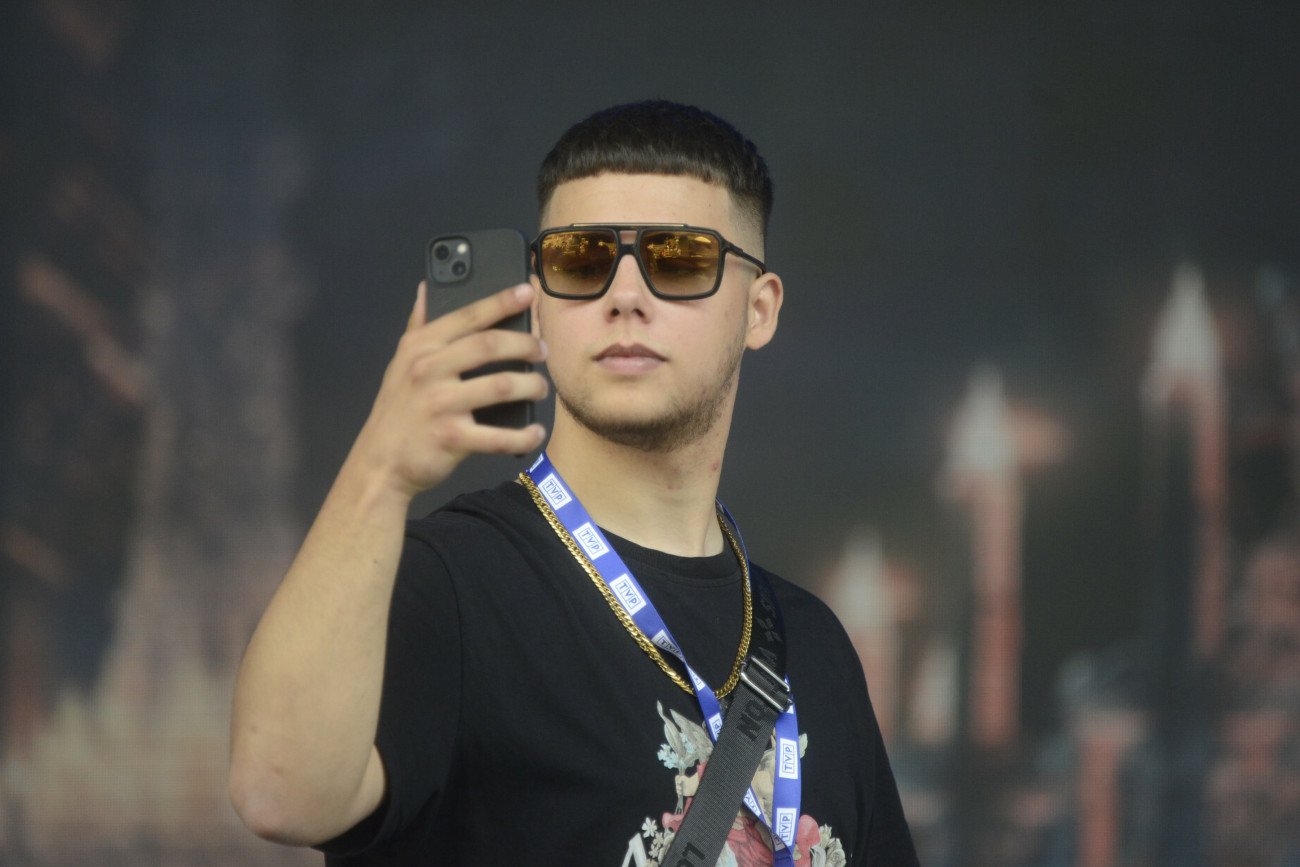 Tyle zarabia Allan Krupa.