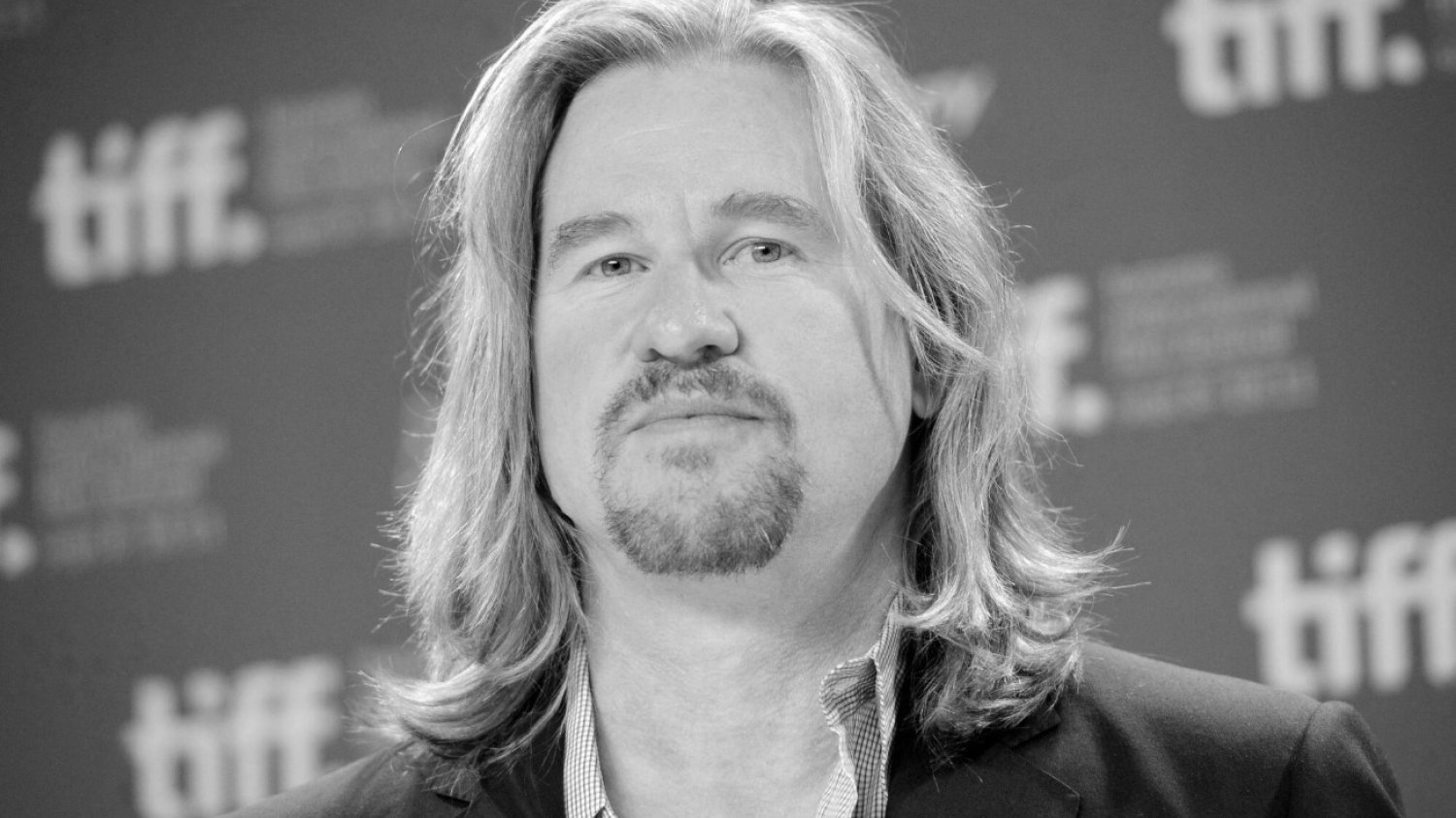 Val Kilmer nie żyje. Gwiazdor "Batmana" i "Top Gun" miał 65 lat Val Kilmer nie żyje. Popularny amerykański aktor miał 65 lat