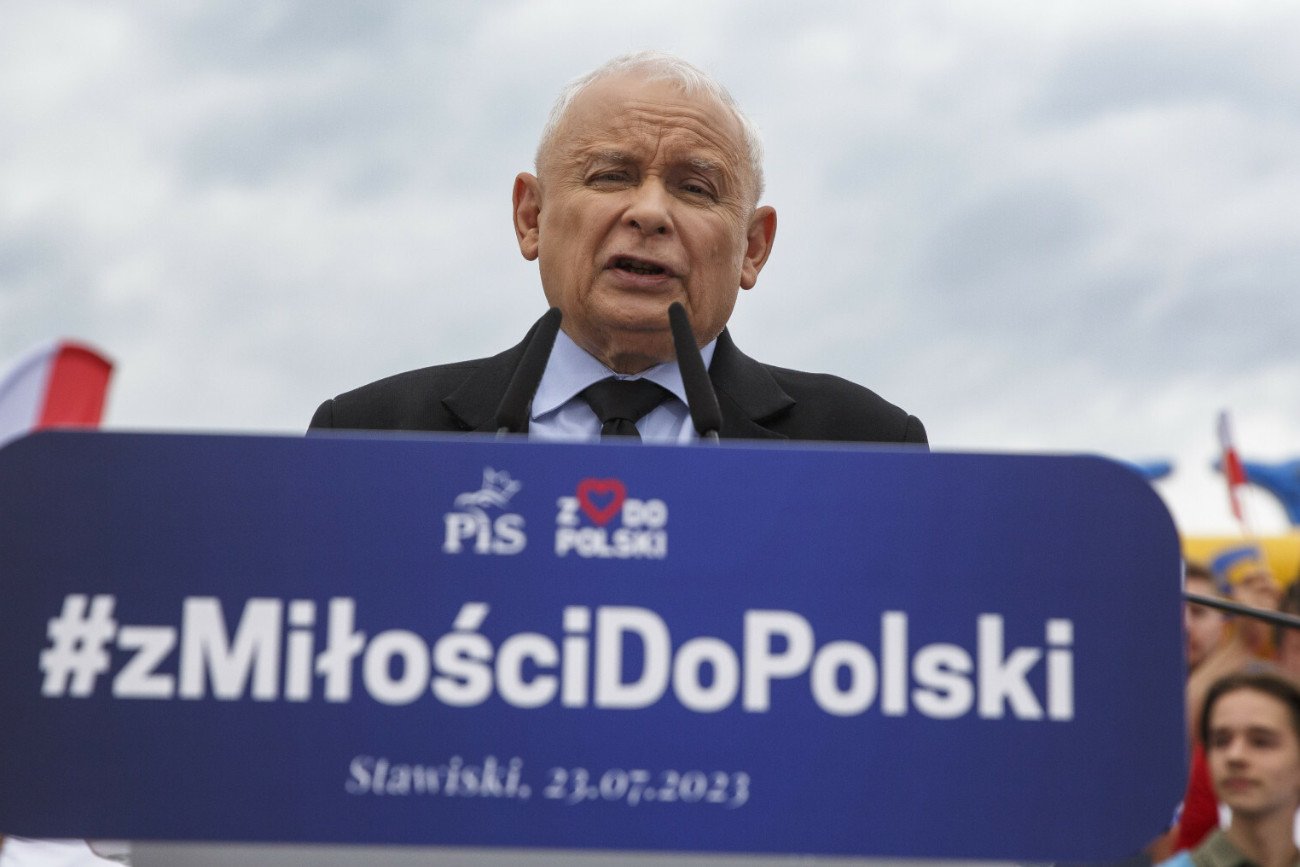 Jarosław Kaczyński jest w kiepskiej formie. Oto co pokazała przemowa prezesa PiS na Podlasiu Jarosław Kaczyński jest w kiepskiej formie. Oto co pokazała przemowa prezesa PiS na Podlasiu