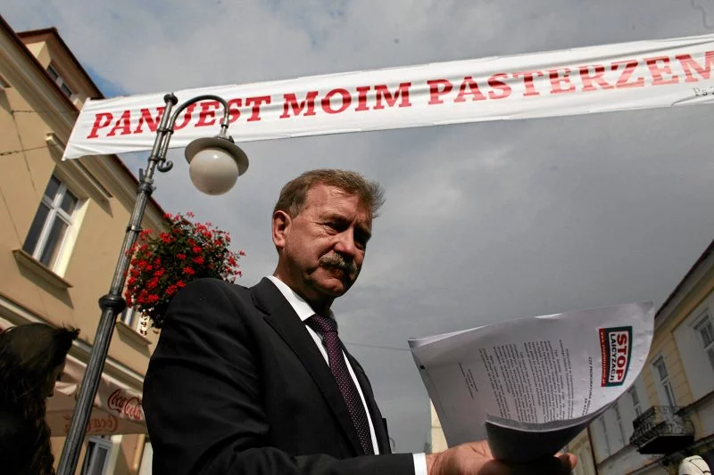 Senator Kazimierz Jaworski występuje w imieniu położnych rzeszowskiego szpitala, które nie chcą asystować przy zabiegach aborcji
