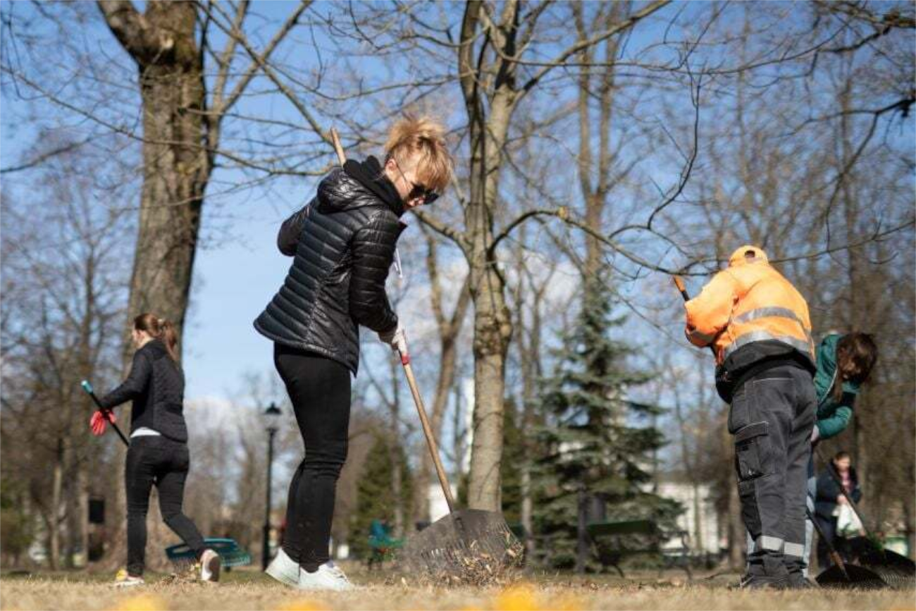 Uchodźcy z Ukrainy posprzątali w Suwałkach