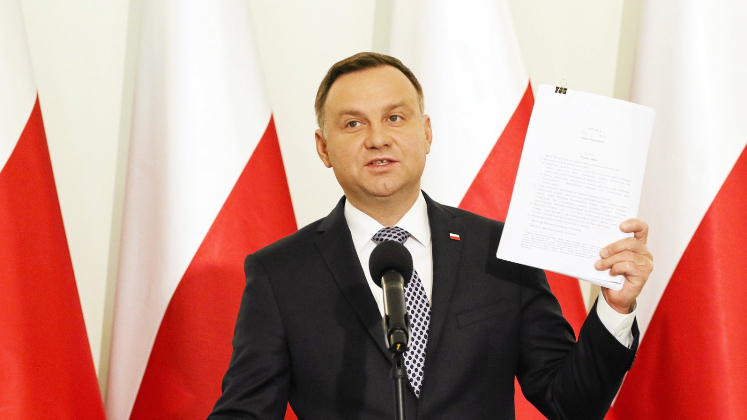 Prezydent przedstawił swoje projekty ustaw o Sądzie Najwyższym i Krajowej Radzie Sądownictwa. Co zaproponował Andrzej Duda?