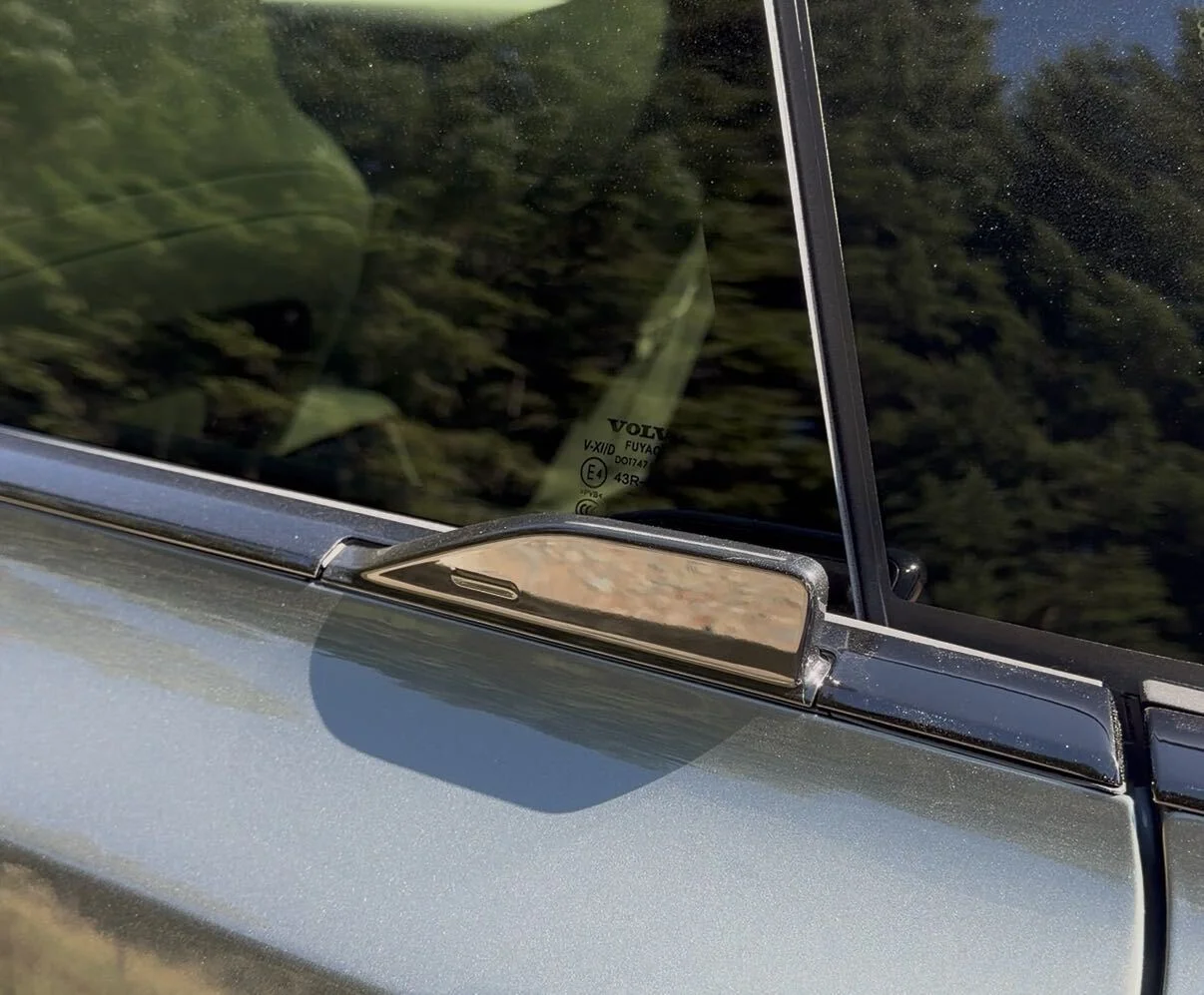 Volvo EX60