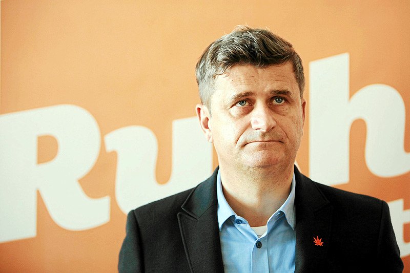 Janusz Palikot obiecuje zmianę używanego języka. Lider Ruchu Palikota oskarża PiS o posługiwanie się językiem nienawiści.