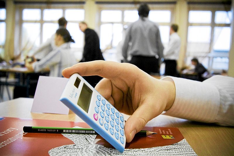 Obowiązkowa matura z matematyki to dla osób naprawdę cierpiących na dyskalkulię koniec marzeń o studiach i karierze naukowej.