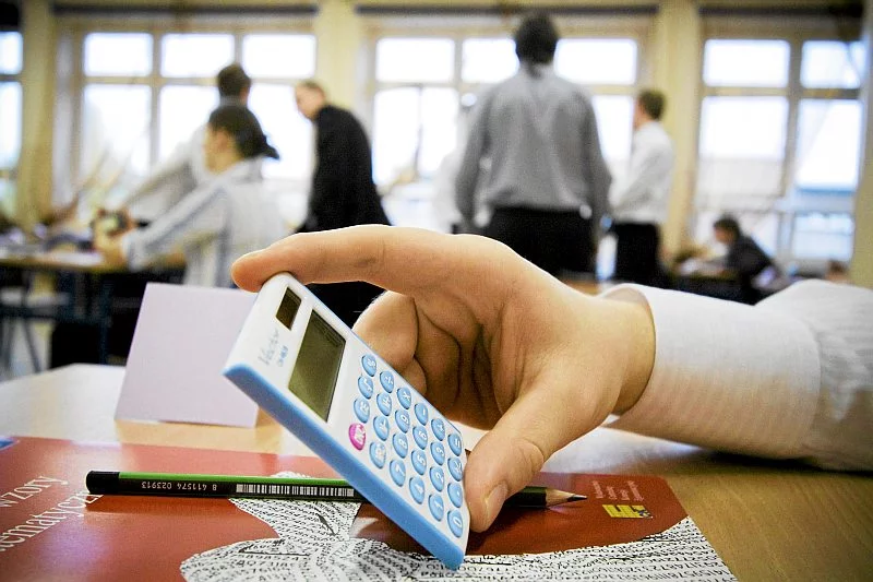 Obowiązkowa matura z matematyki to dla osób naprawdę cierpiących na dyskalkulię koniec marzeń o studiach i karierze naukowej.