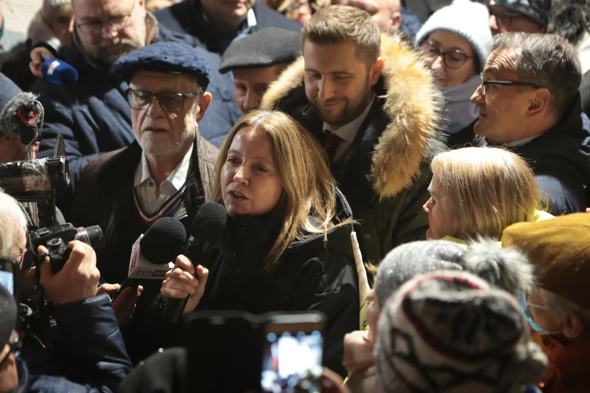 Protest w obornie pracowników TVP z czasów PiS. Protest w obornie pracowników TVP z czasów PiS.