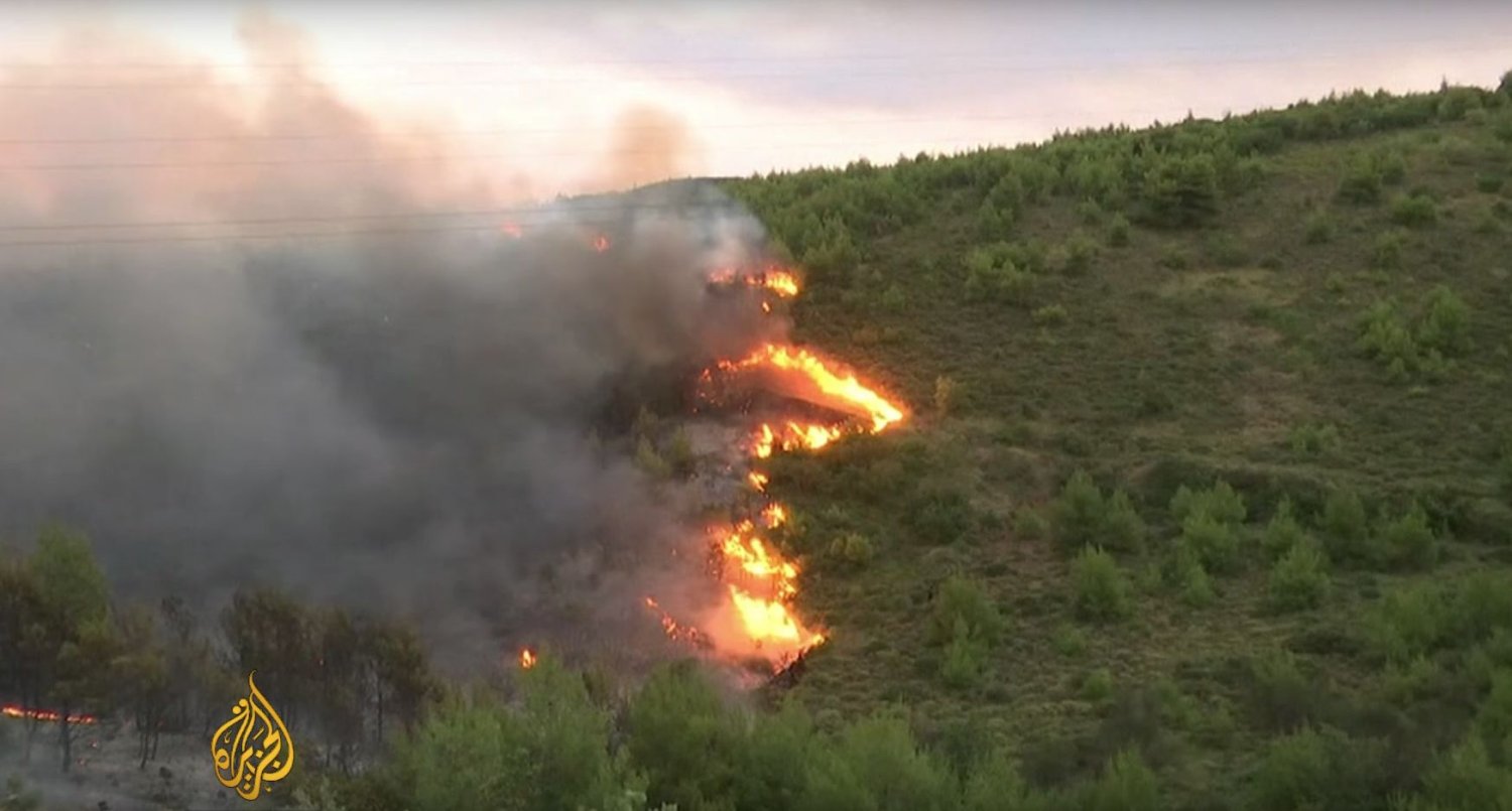Potężne pożary w Grecji – co z turystami?