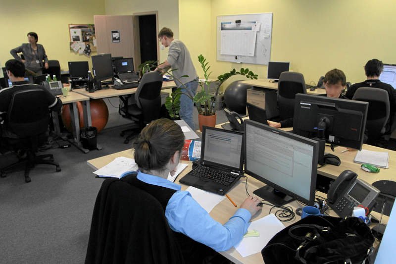 Firmy będą dawać podwyżki najlepszym pracownikom.