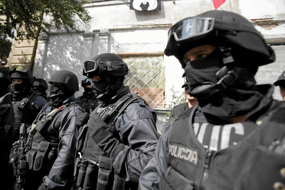 Praca policjantów często bywa niedoceniana.
