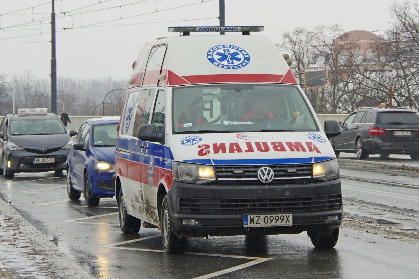 Wrocław. Nie żyje drugi z postrzelonych policjantów (zdjęcie ilustracyjne).