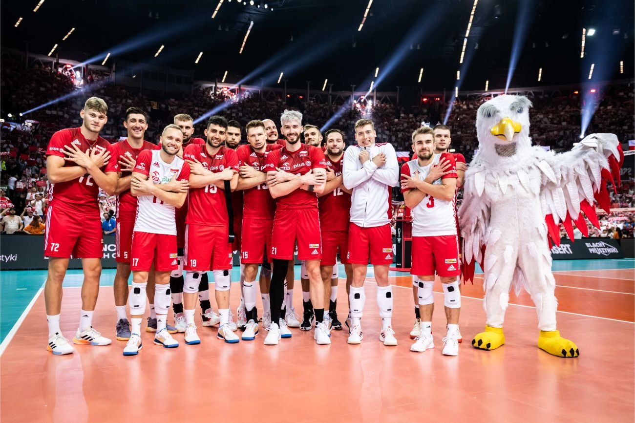 Fusy, które kopią lepiej, niż kawa. Zmarznięta drużyna i plan trenera, czyli tak hartuje się stal