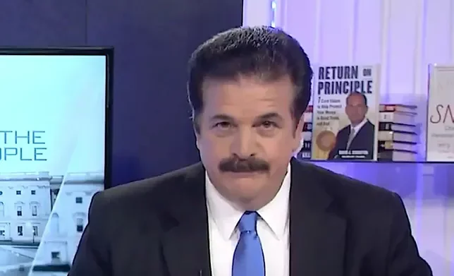 W środę odszedł amerykański dziennikarz Dick Farrel. Powodem śmierci były komplikacje związane z Covid-19.