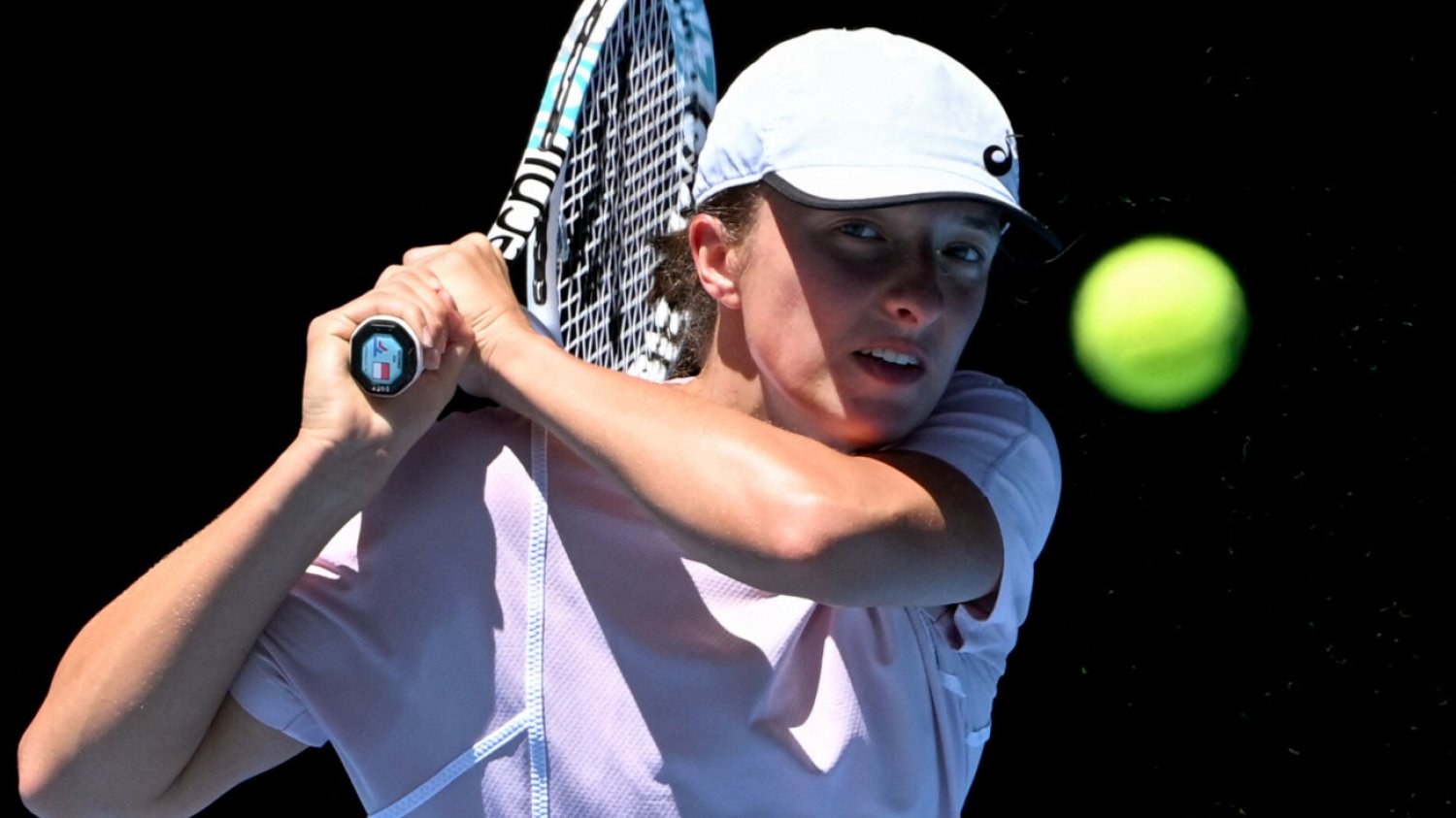 Iga Świątek w ubiegłorocznym Australian Open dotarła do półfinału imprezy. Niedługo później została liderką rankingu.