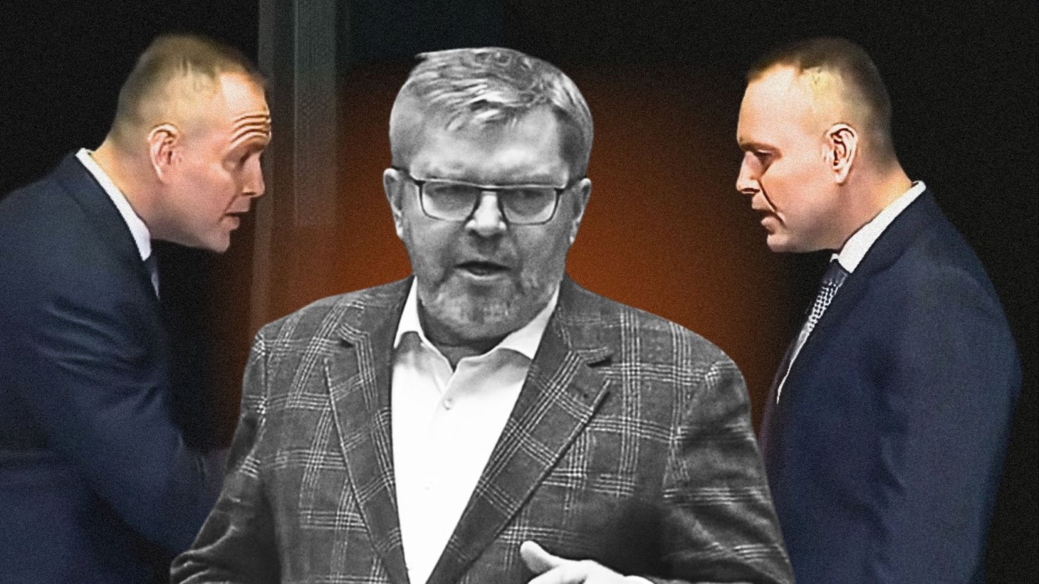Urbaniak z KO z Nawrockim miał to samo. "Chciał wyjaśniać sprawę na pięści" Jarosław Urbaniak, na tle Karol Nawrocki w trakcie spięcia z reporterem TVN24