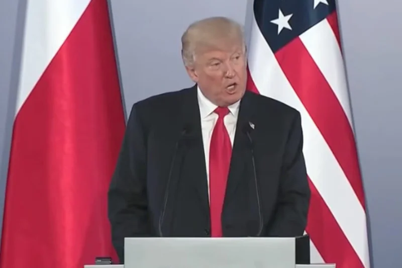Trump już nie jest przyjacielem dobrej zmiany? Oświadczenie Departamentu Stanu USA w sprawie sytuacji w Polsce jest ostrzejsze niż sądzono.