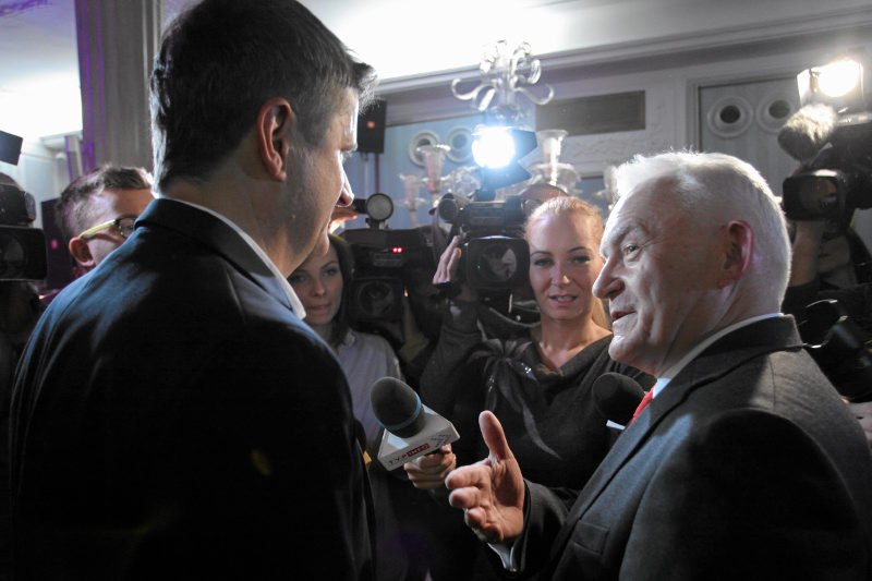 Miller sprzymierza się z Palikotem, Kaczyński z Gowinem i Ziobrą - w polityce nigdy nie mówi "nigdy"