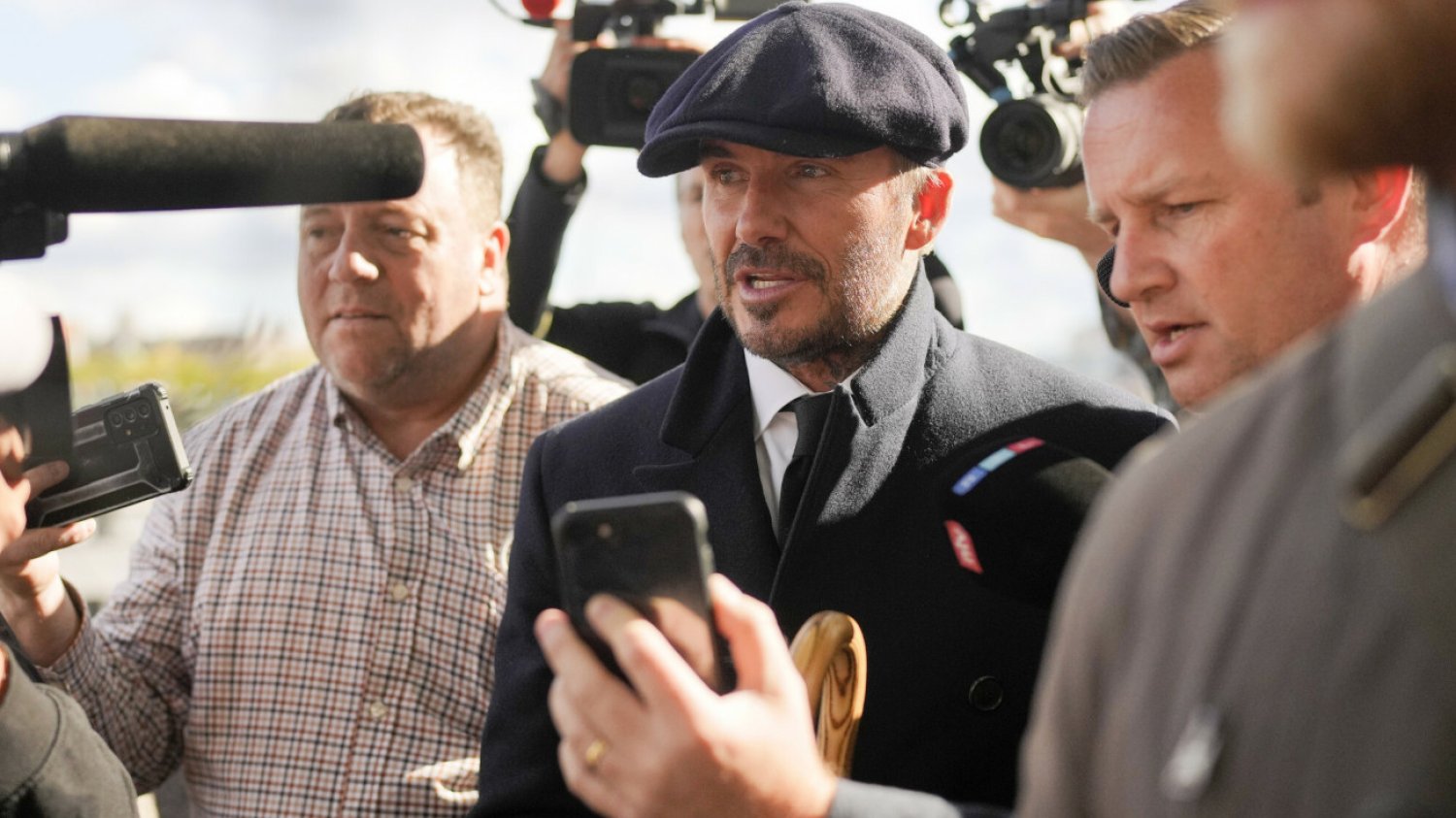 David Beckham został zauważony w kolejce do trumny Elżbiety II.