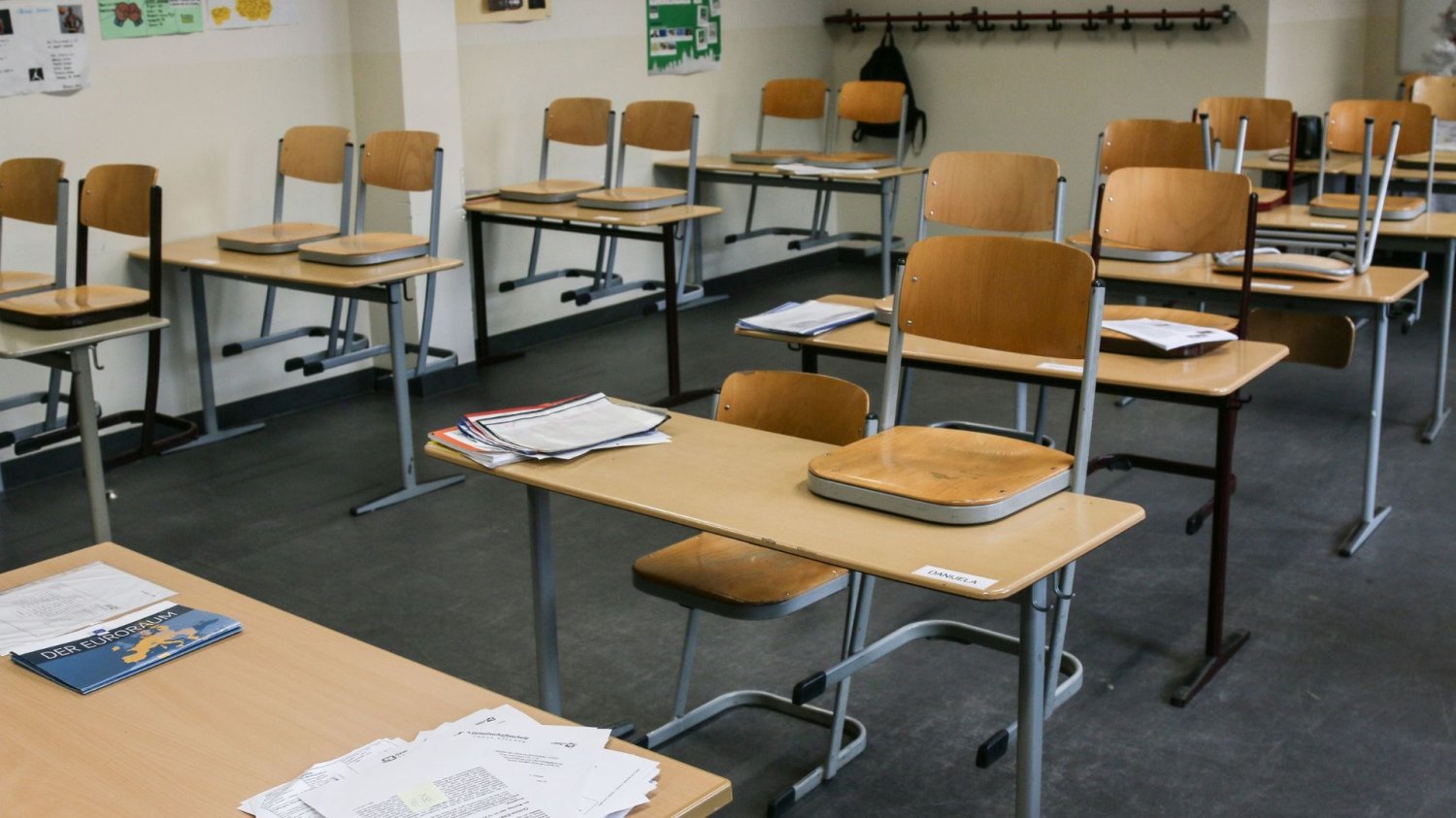 Nauka języka polskiego w szkole w Niemczech to rzadkość. Jest kilka problemów. Klasa w szkole w Niemczech.