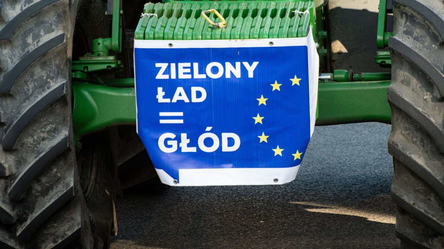 Czy Zielony Ład da się zatrzymać? Tego chcą uczestniczy protestu rolników.