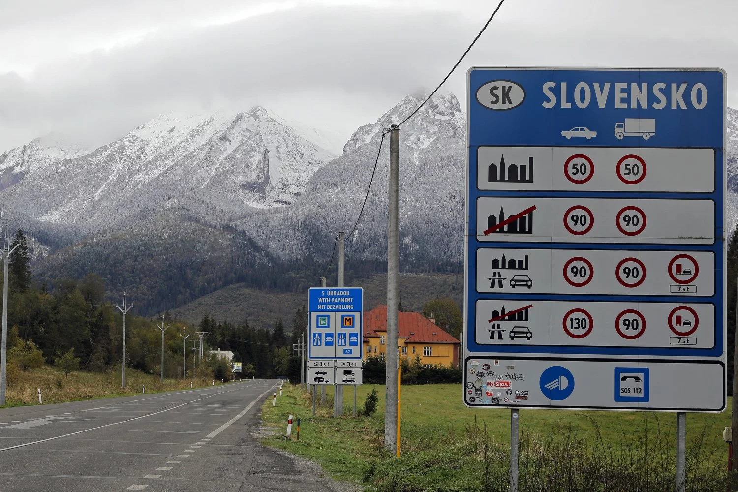 Polska przyjmie chorych na Covid-19 ze Słowacji. Sytuacja u naszych sąsiadów jest dramatyczna