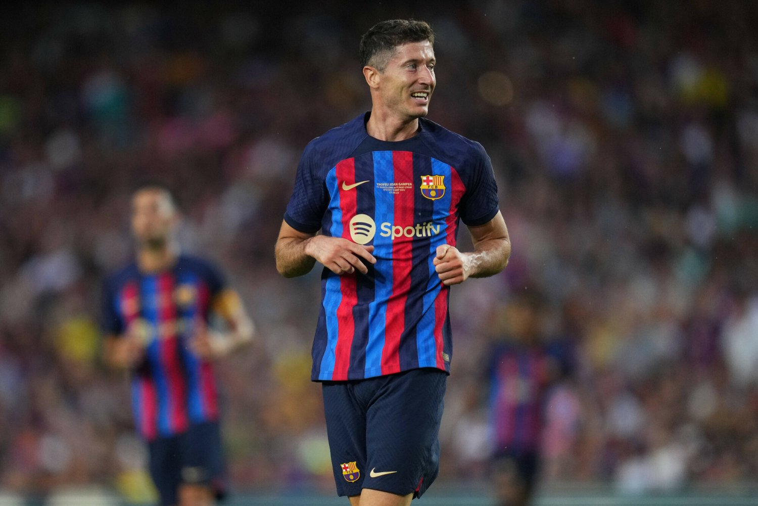 "Ja, chłopak z Polski, dotarłem tutaj". Robert Lewandowski szczerze o Barcelonie