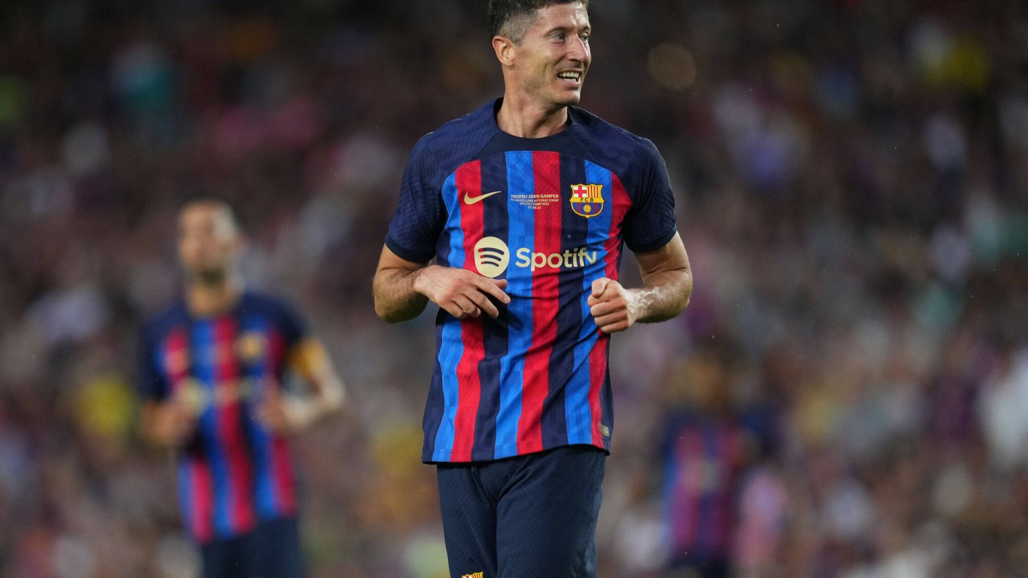 "Ja, chłopak z Polski, dotarłem tutaj". Robert Lewandowski szczerze o Barcelonie