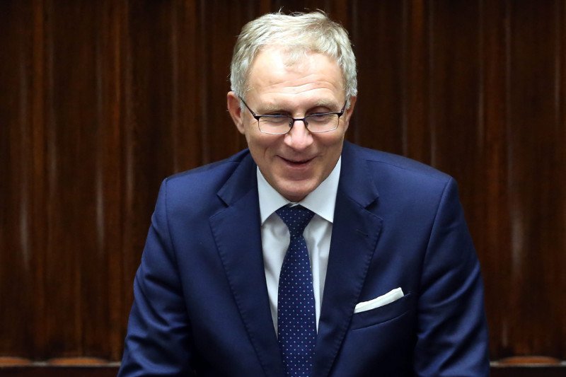 Poseł PiS Tomasz Latos w rozmowie z naTemat wyjaśnia, co miał na myśli, pisząc o "przykryciu" ustaw o SN i KRS.