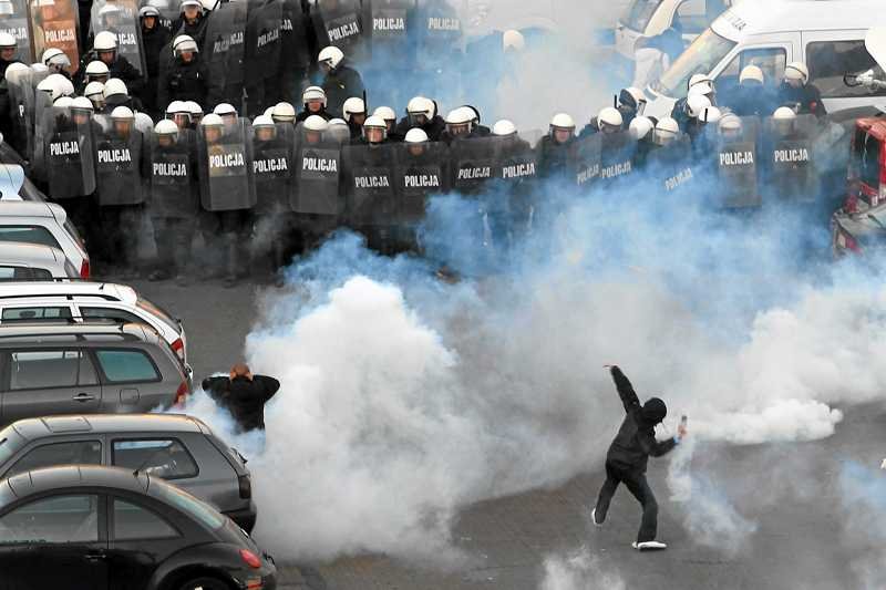 Zamieszki podczas Dnia Niepodległości w 2011 roku