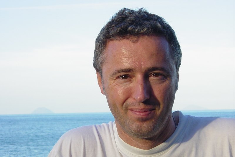 Robin Campillo to reżyser filmu ''120 uderzeń serca'', który opowiada o walce z AIDS, związkach homoseksualnych i ruchu Act Up