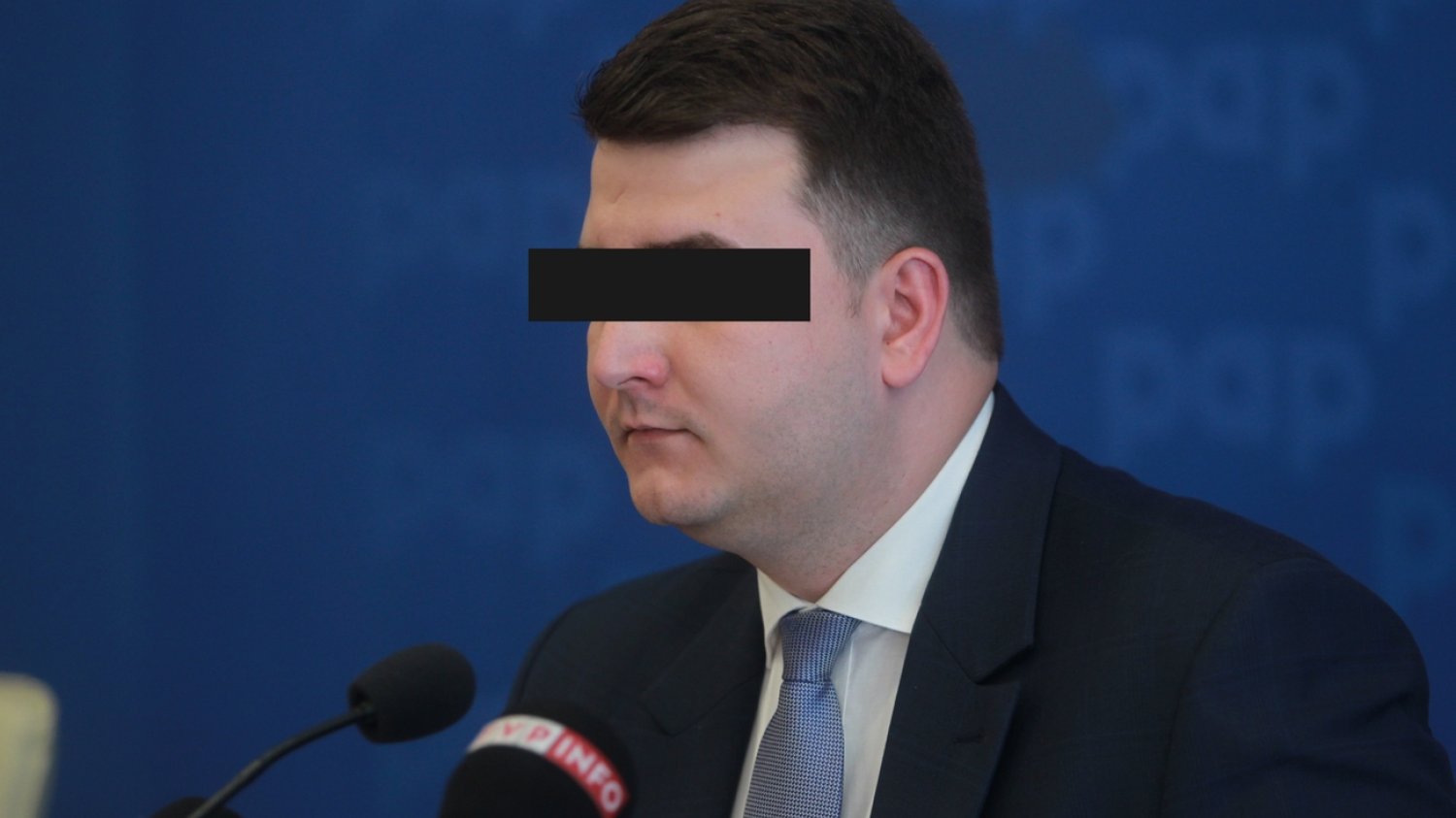 Czy Bartłomiej Misiewicz sprzedawał wódkę bez zezwolenia?