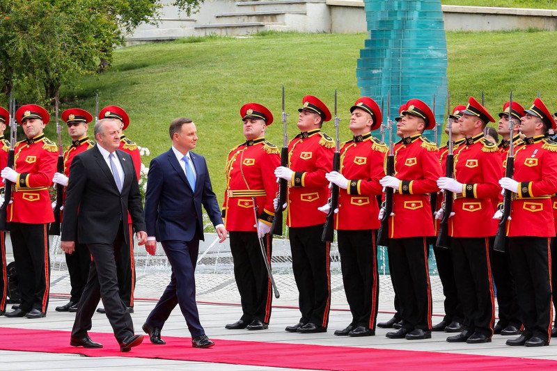 Prezydent Andrzej Duda z oficjalną wizytą w Gruzji, tu z prezydentem Giorgi Margwelaszwilim.