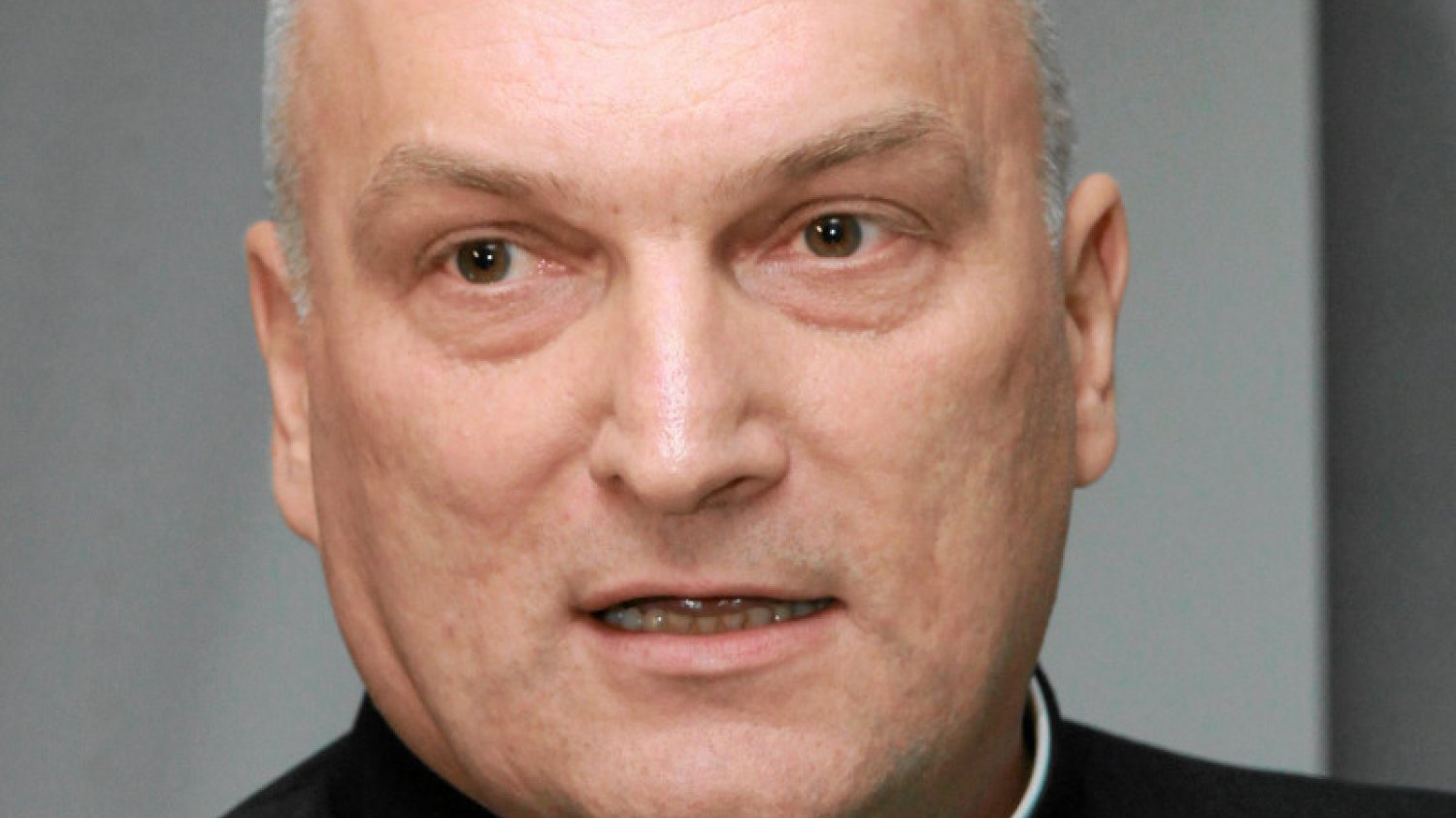 Ks. płk Robert Mokrzycki został zawieszony w obowiązkach.