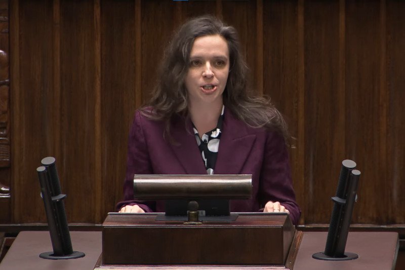 Awantura w Sejmie po słowach posłanki KO. "Szeregowy pośle Kaczyński"