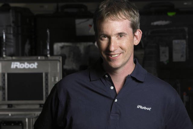 Colin Angle - założyciel i Prezes firmy iRobot Corporation