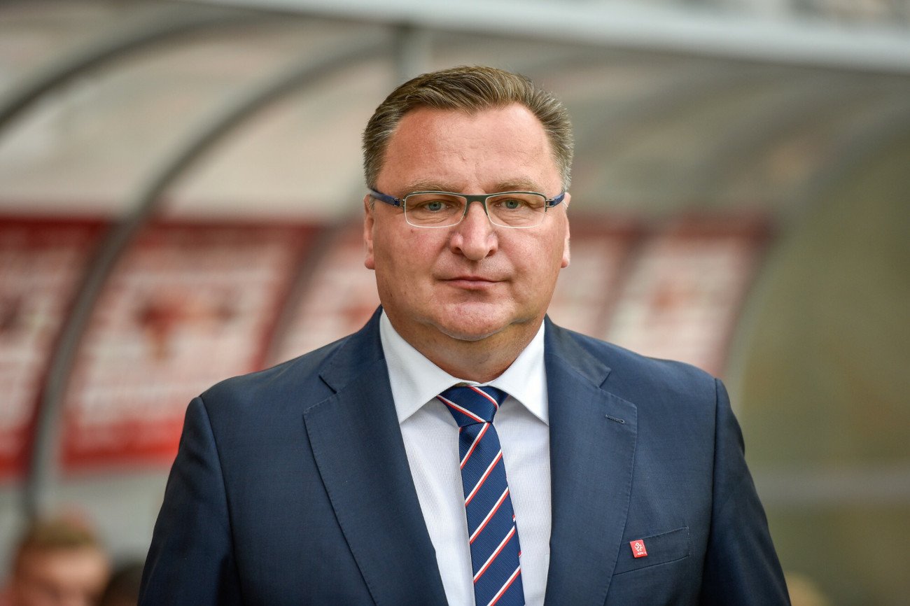 Czesław Michniewicz może być zaskakującym pomysłem prezesa PZPN Cezarego Kuleszy na trenera Polaków.