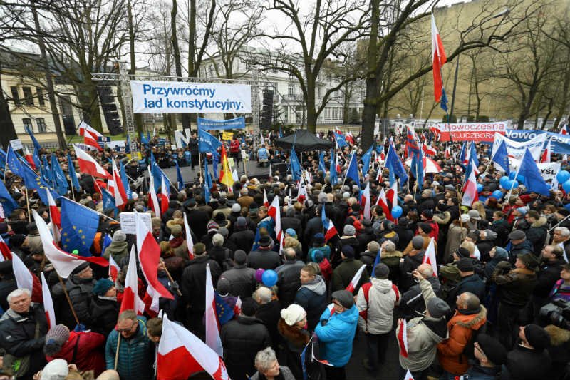Demonstracja 7 maja może być największym protestem ulicznym III RP.