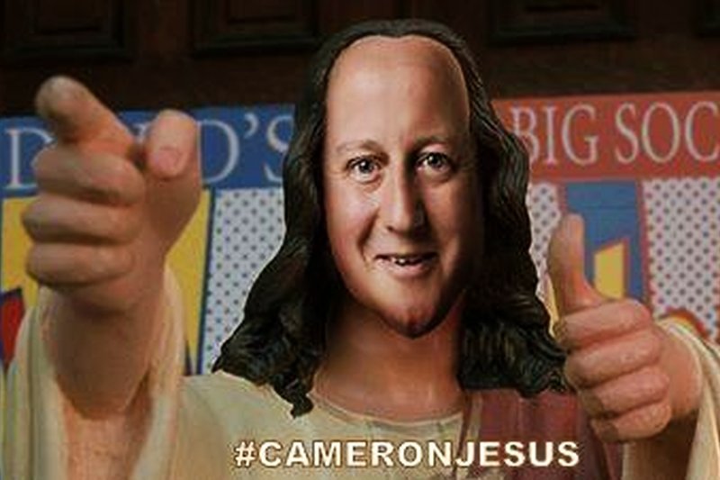 Brytyjczycy bezlitośnie śmieją się z premiera Davida Camerona, który porównał się do Jezusa Chrystusa.