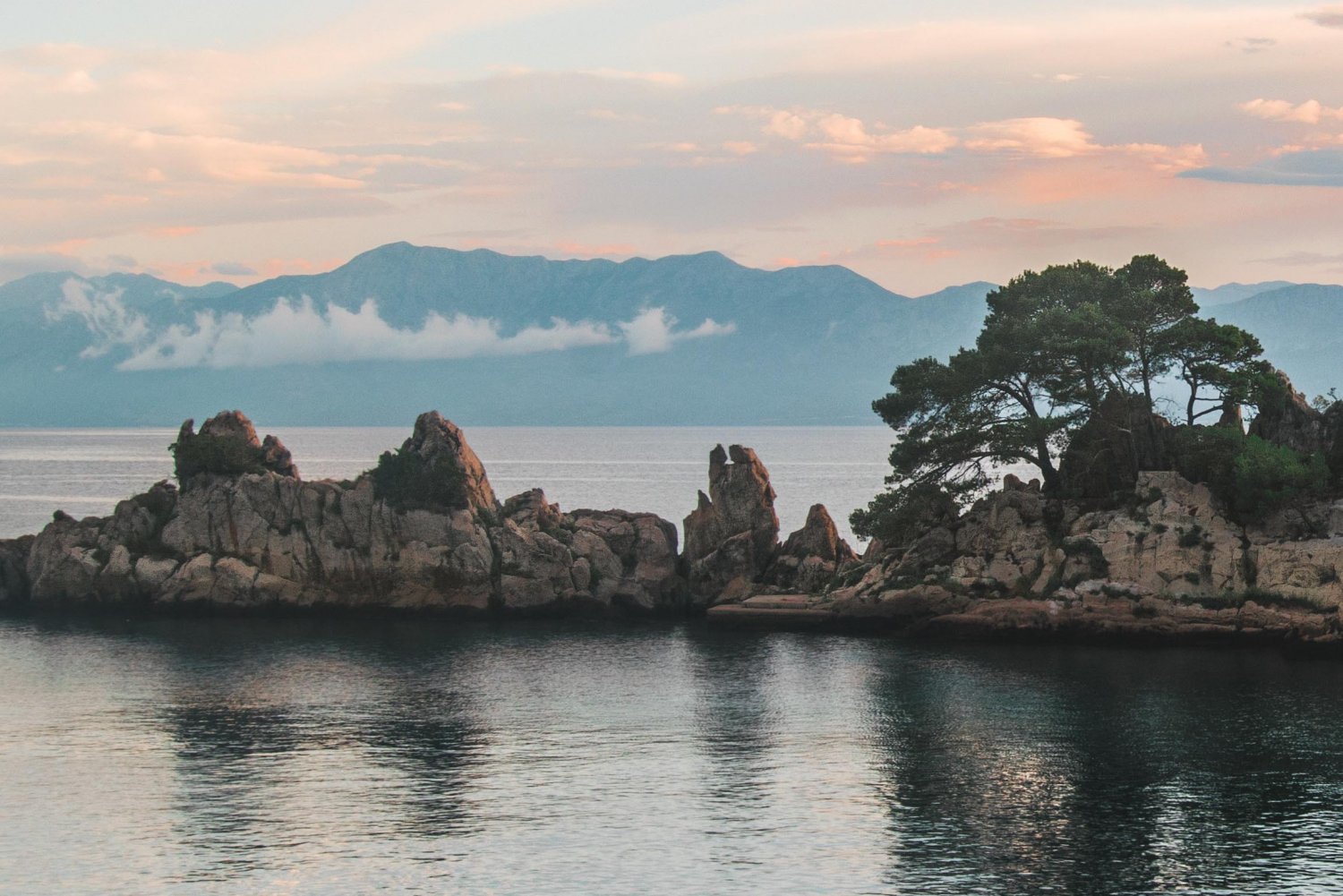 Zaginiona na chorwackiej wyspie Krk kobieta to Daniela Adamcowa. Nie wiedziała kim jest, ani jak się tam znalazła.