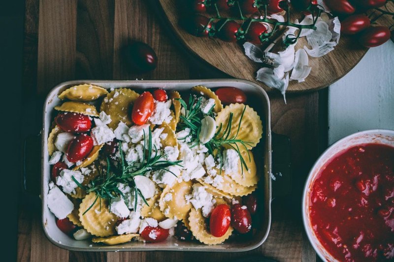 Feta Pasta stała się viralem na TikToku.