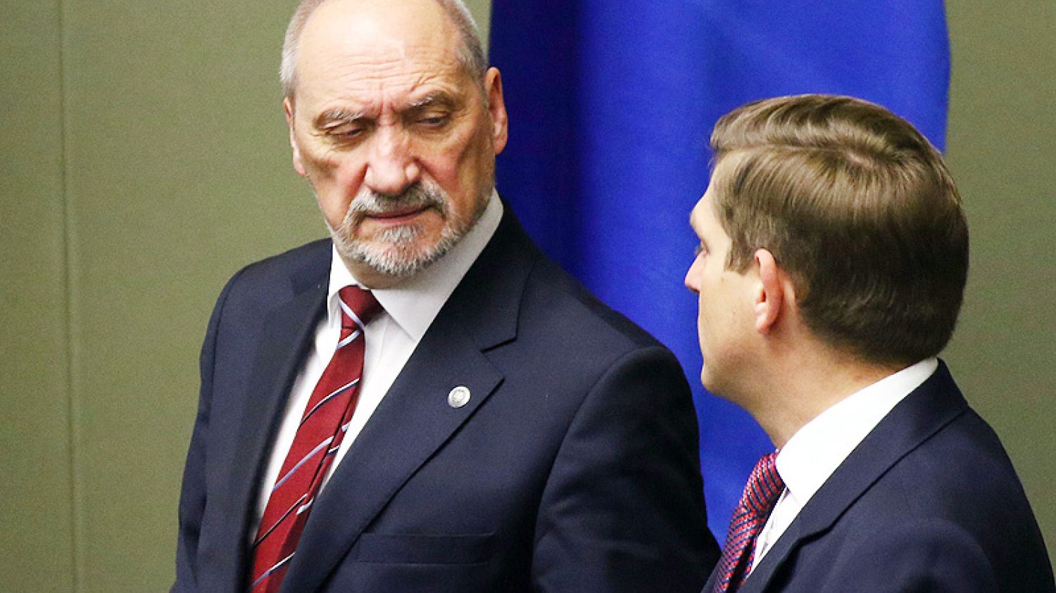 Gdyby PiS było traktowane tak jak inne partie rządzące w przeszłości, nieprawidłowości w MON stałby się źródłem potężnej afery.