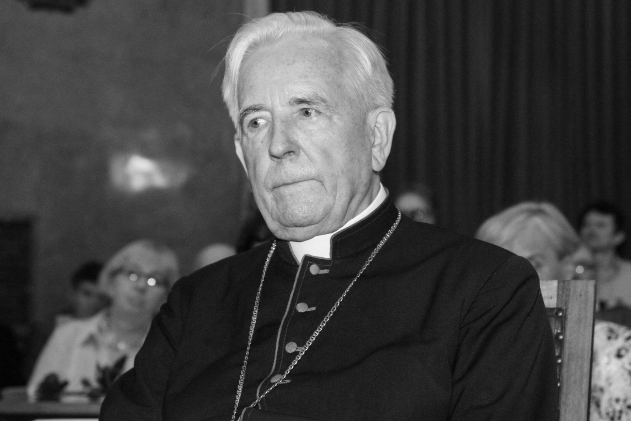 Ks. Jerzy Bryła nie żyje. Był honorowym kapelanem Jana Pawła II Jerzy Bryła nie żyje