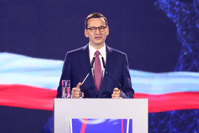 "Piątka Kaczyńskiego" będzie rozszerzona o pomoc dla niepełnosprawnych. Mateusz Morawiecki ujawnił szczegóły projektu.