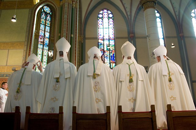 Najprawdopodobniej w przyszłym roku w Kościele anglikańskim zostanie wyświęcona pierwsza biskupka.