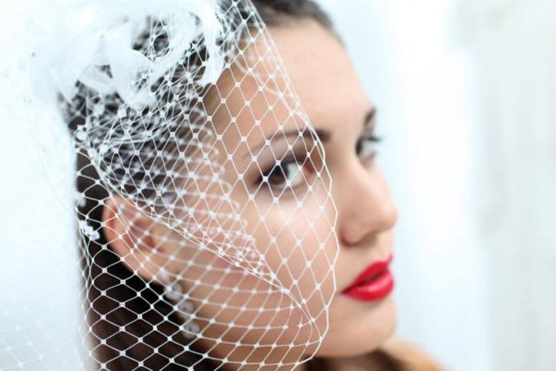 Dlaczego młodzi biorą ślub bez wesela? Względy ekonomiczne, ale nie tylko.