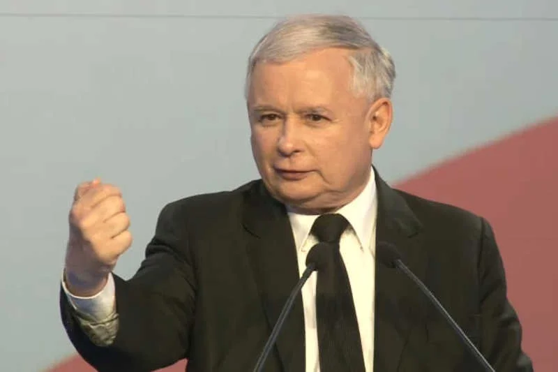 Jarosław Kaczyński tłumaczy, dlaczego zrobił sobie selfie.