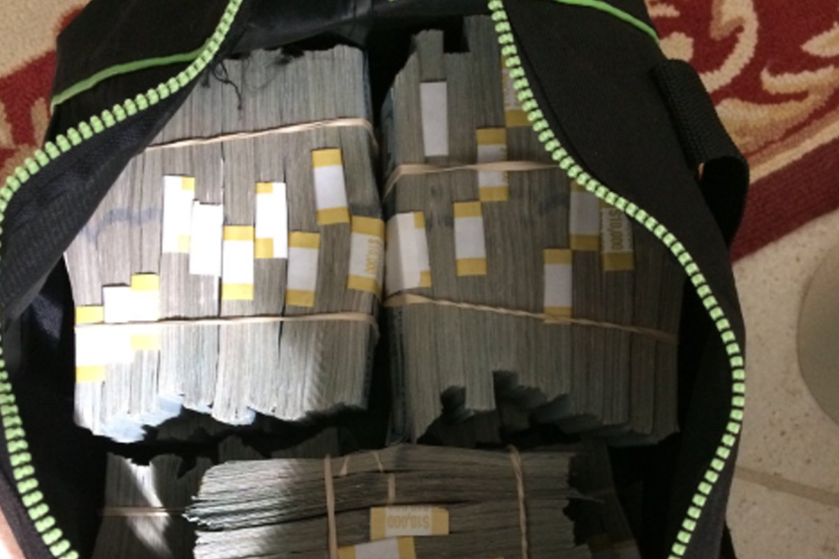 Taką zawartość skrywał opuszczony magazyn, którego zawartość wykupiono "w ciemno" za 500 dolarów.