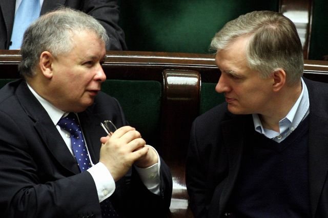 Jarosław Gowin zapewnia, że nie spotkał się z Jarosławem Kaczyńskim. Na zdjęciu: Kaczyński i Gowin w 2008 roku.