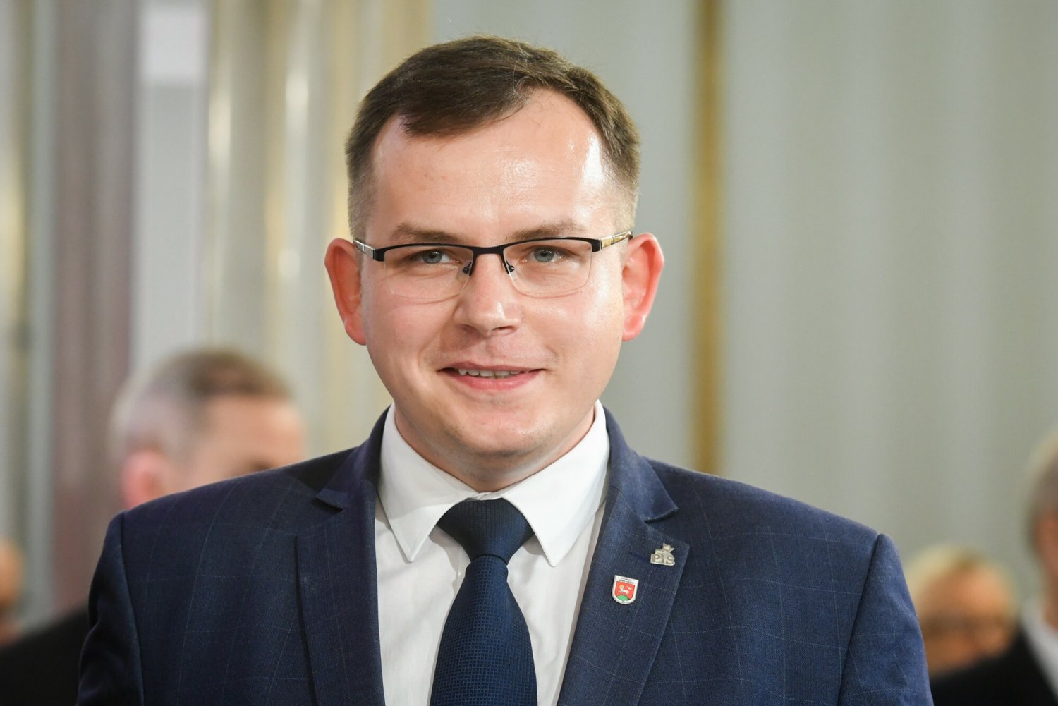 Ze słów Rychlika wynika, że uczestniczył w tym samym czasie w obradach dwóch komisji.